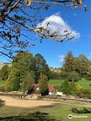 Calverley Grounds