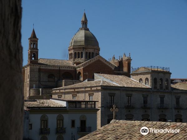 Chiaramonte Castle