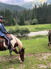 Charlotte Horse Riding Campitello di Fassa - Dolomites