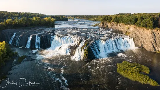 Falls View Park