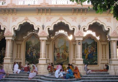 Shri Radhavallabh Lal Ji Temple, Vrindavan