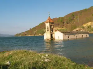 Old Mavrovo Church