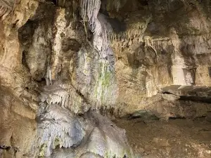 Howe Caverns