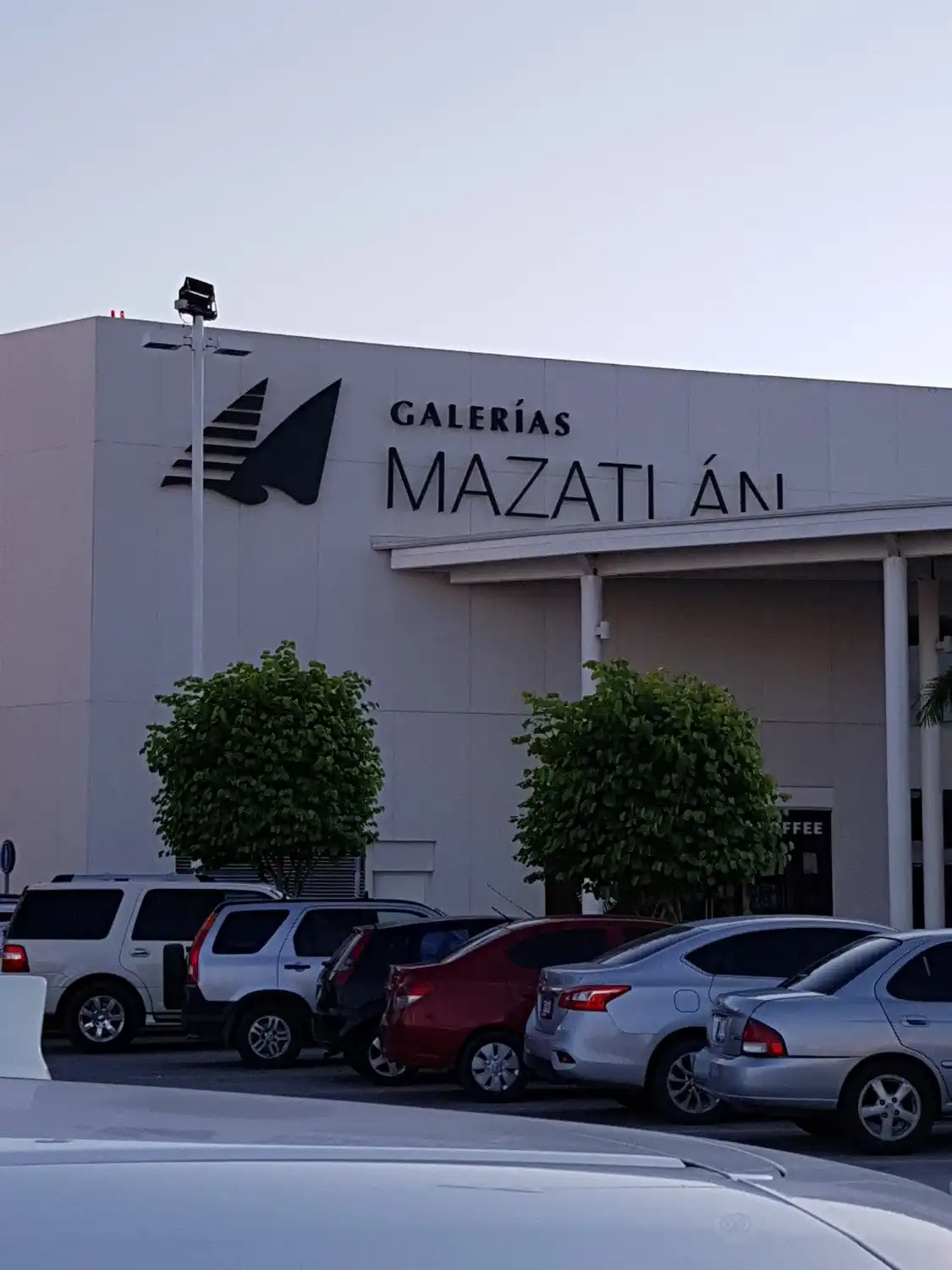 Hotels near Galerias Mazatlan