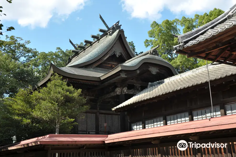 鶴山八幡宮