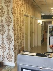 Dee Therapy & Salon, Harrow