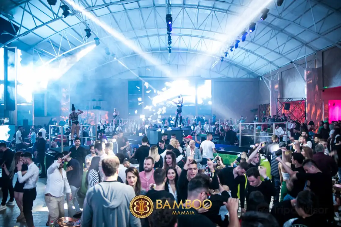 Hotels near Bamboo Mamaia