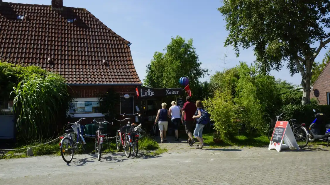 Hotels near Luettje Kaiser, kleinste Waffel-Stube der Welt