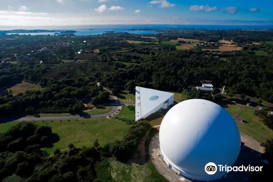 Le Radôme - Cité des Télécoms