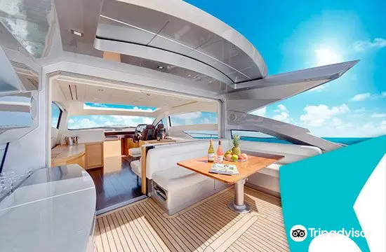 Deluxe Yachts Ibiza