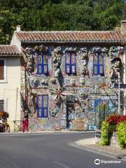 La Maison de Celle qui Peint