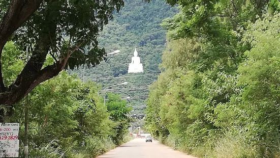 วัดเทพพิทักษ์ปุณณาราม (วัดพระขาว)