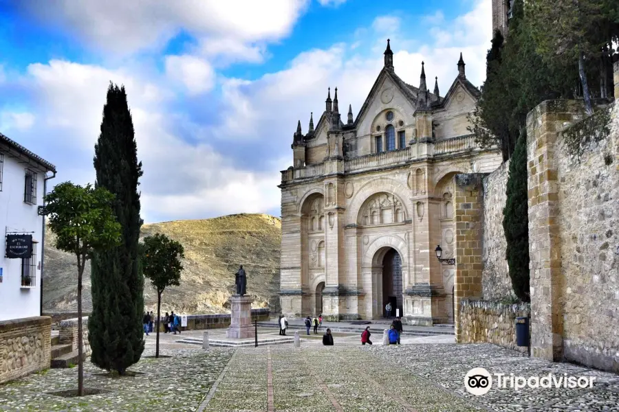 Real Colegiata de Santa María la Mayor