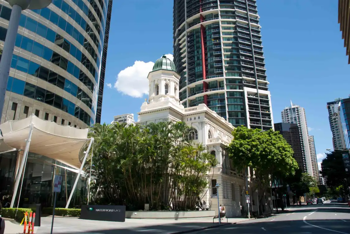 Hotels near Naldham House