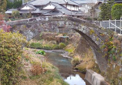 Monzen River Megane Bridge