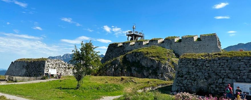 Замок Эренберг