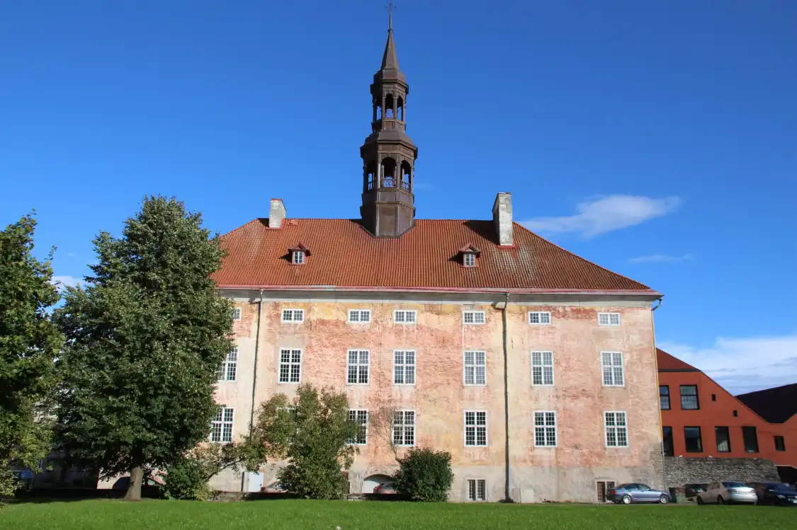 Hotels near Narva Town Hall