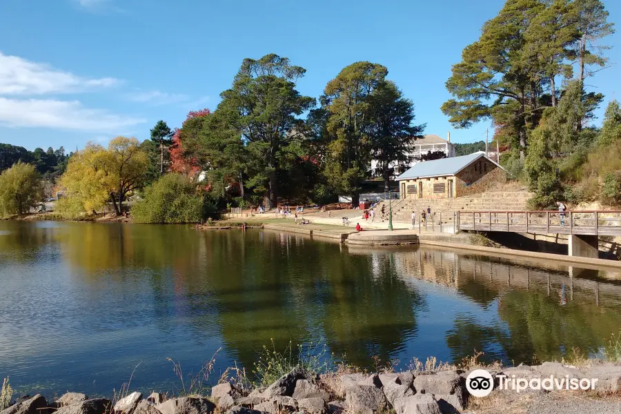 Lake Daylesford