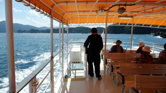 みやこ浄土ヶ浜遊覧船