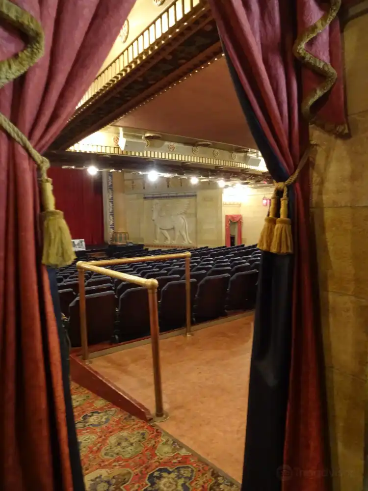 Hotels near Missouri Theater