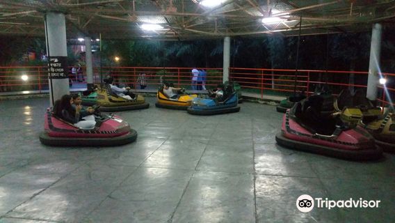 Dreamland Amusement Park