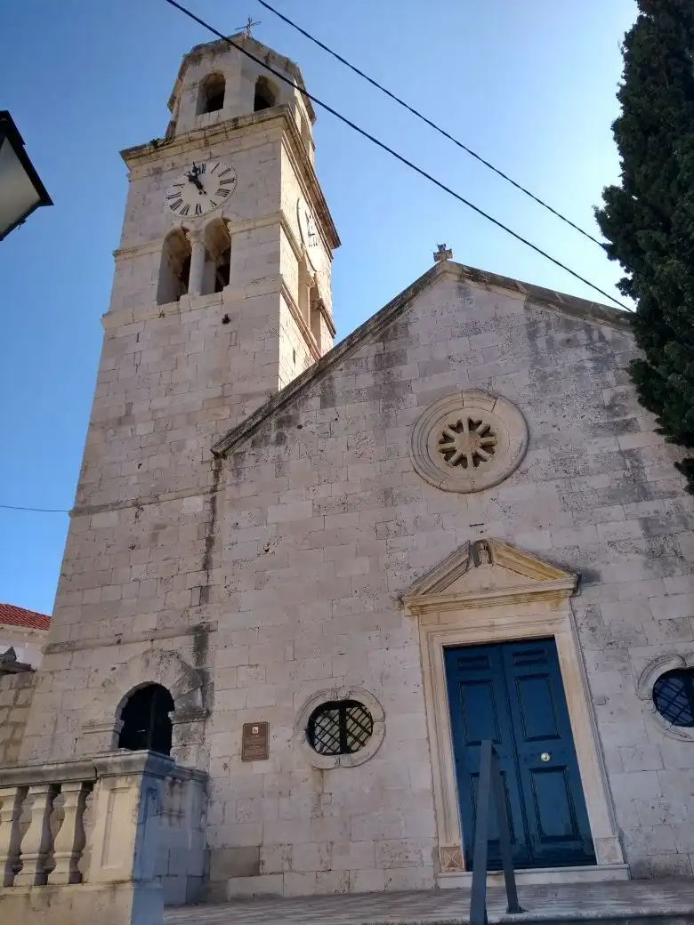Hotels near Church of St Nicholas of the Shipyard