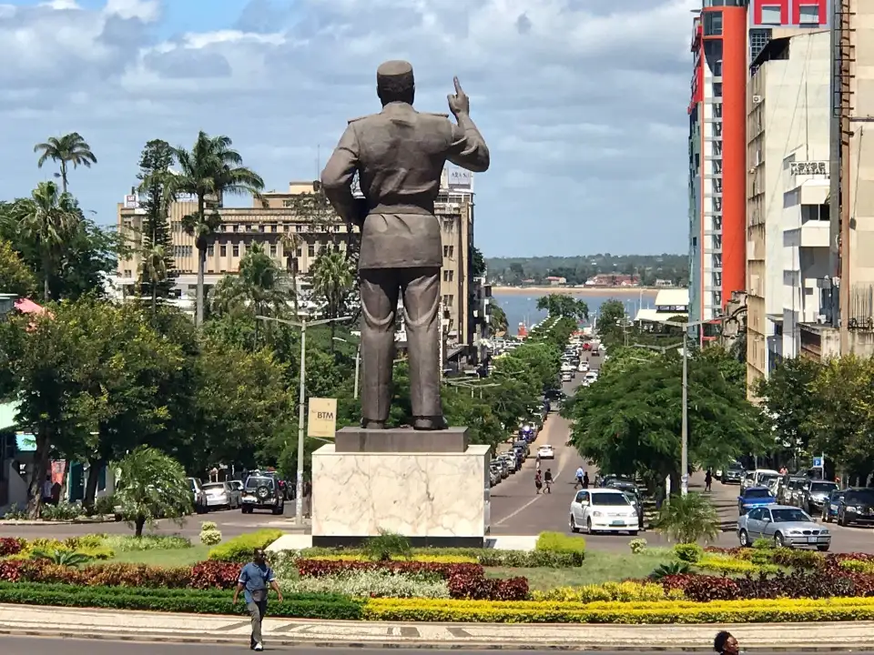 3_Independence Square