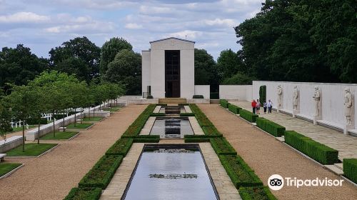 Cambridge American Cemetery and Memorial