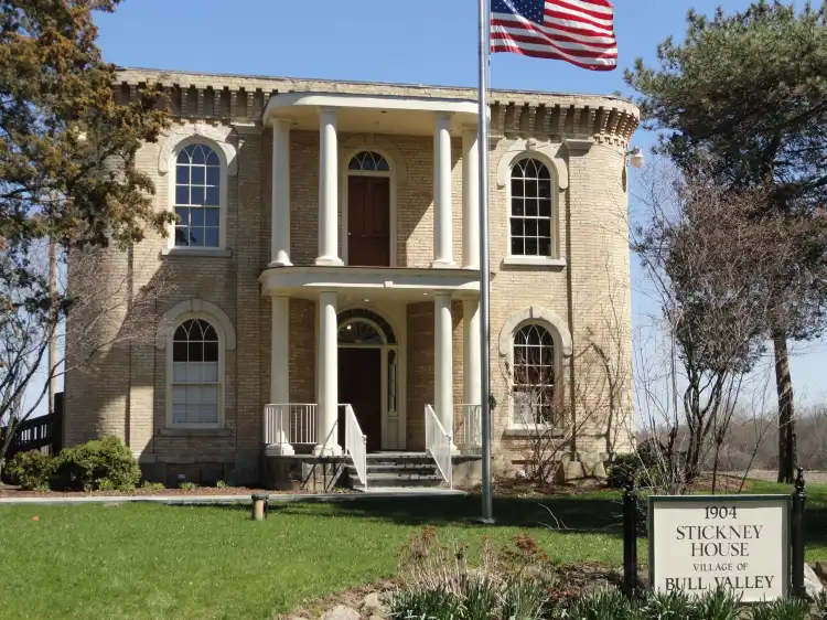 Hotels in Dorr Township