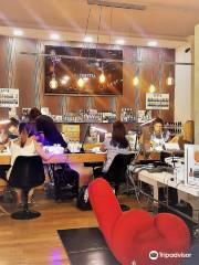 The elite nail bar