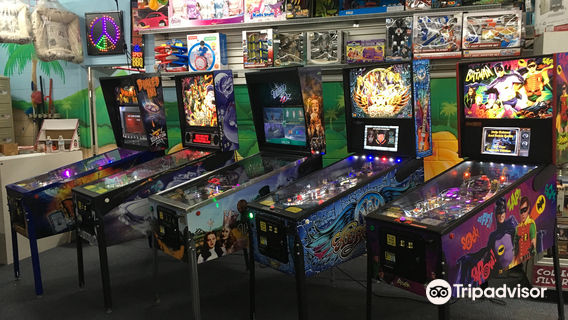 Zelky's Beach Arcade, South