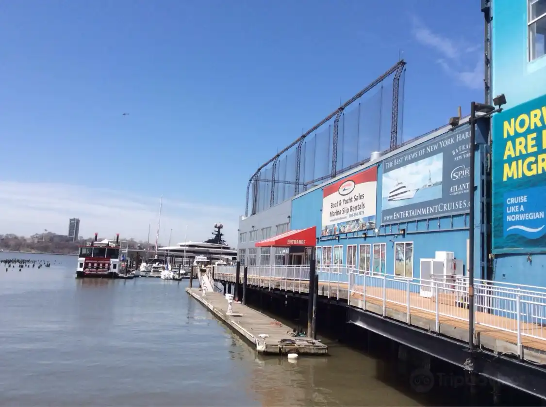 Hotels near Chelsea Piers