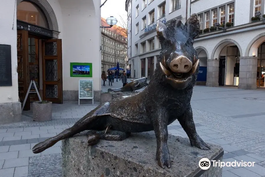 Museum of Hunting and Fishing (Deutsches Jagd und Fischereimuseum)