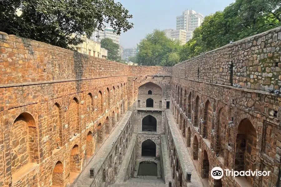 Ugrasen ki Baoli