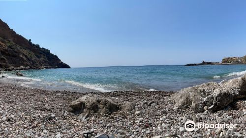 Lykodimos Beach