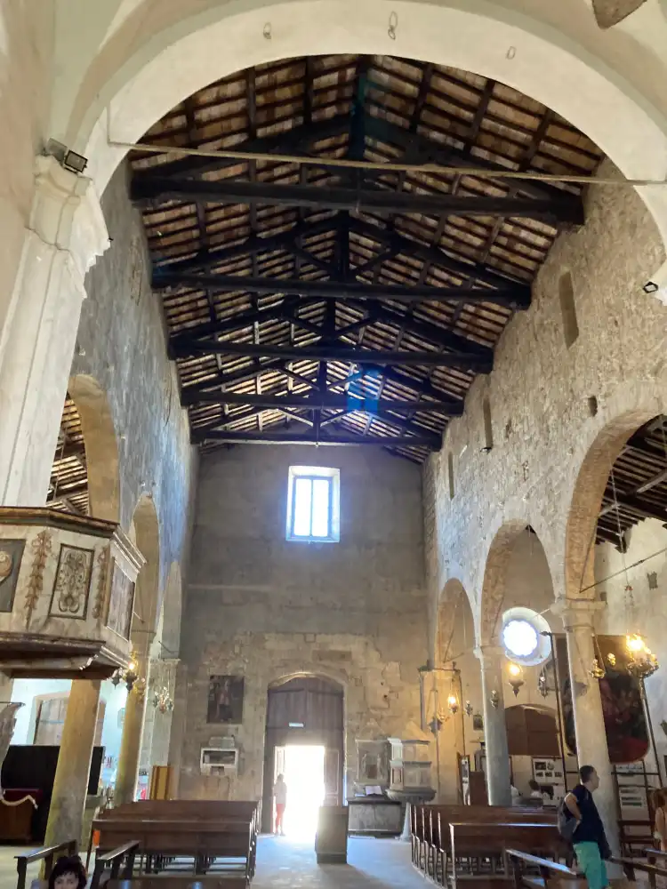 San Donato Church 주변 호텔