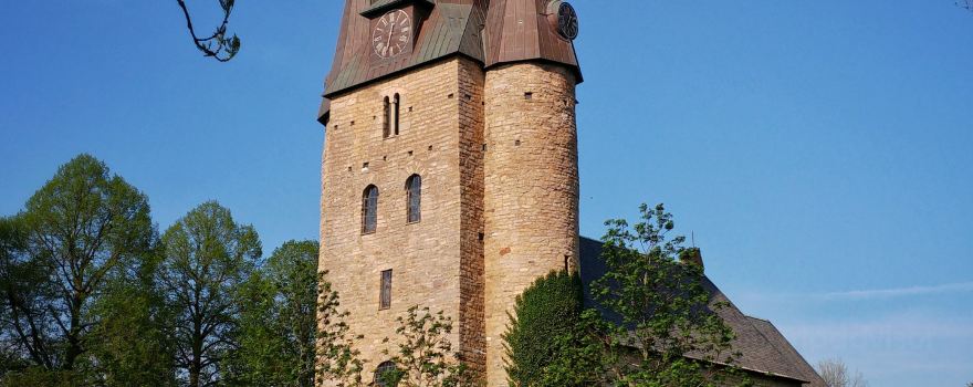 Husaby Kyrka