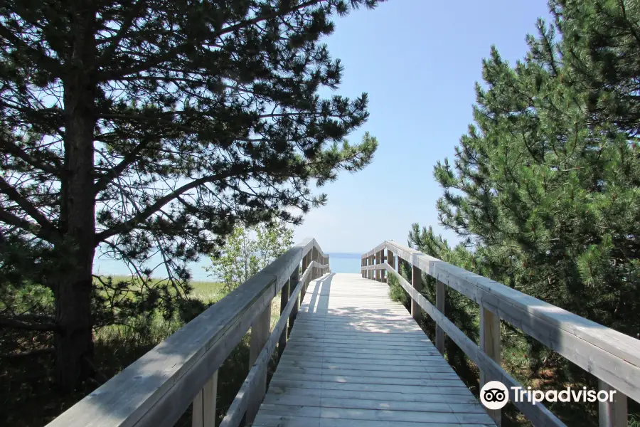 Inverhuron Provincial Park