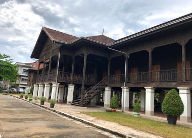 Mueang Trat District
