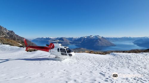 Glacier Southern Lakes Helicopters