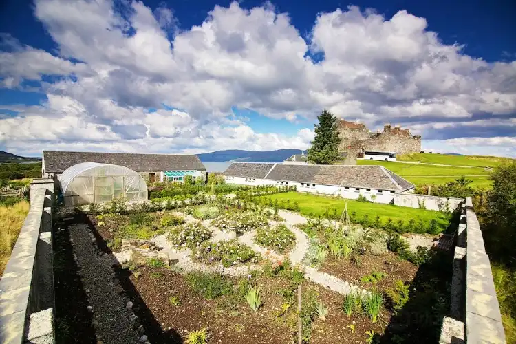 Hotels near Walk Highlands - Isle of Ulva