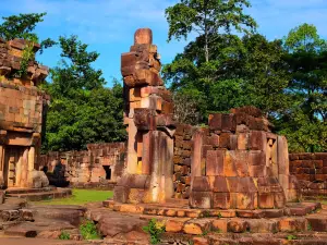 Prasat Ta Muen Thom