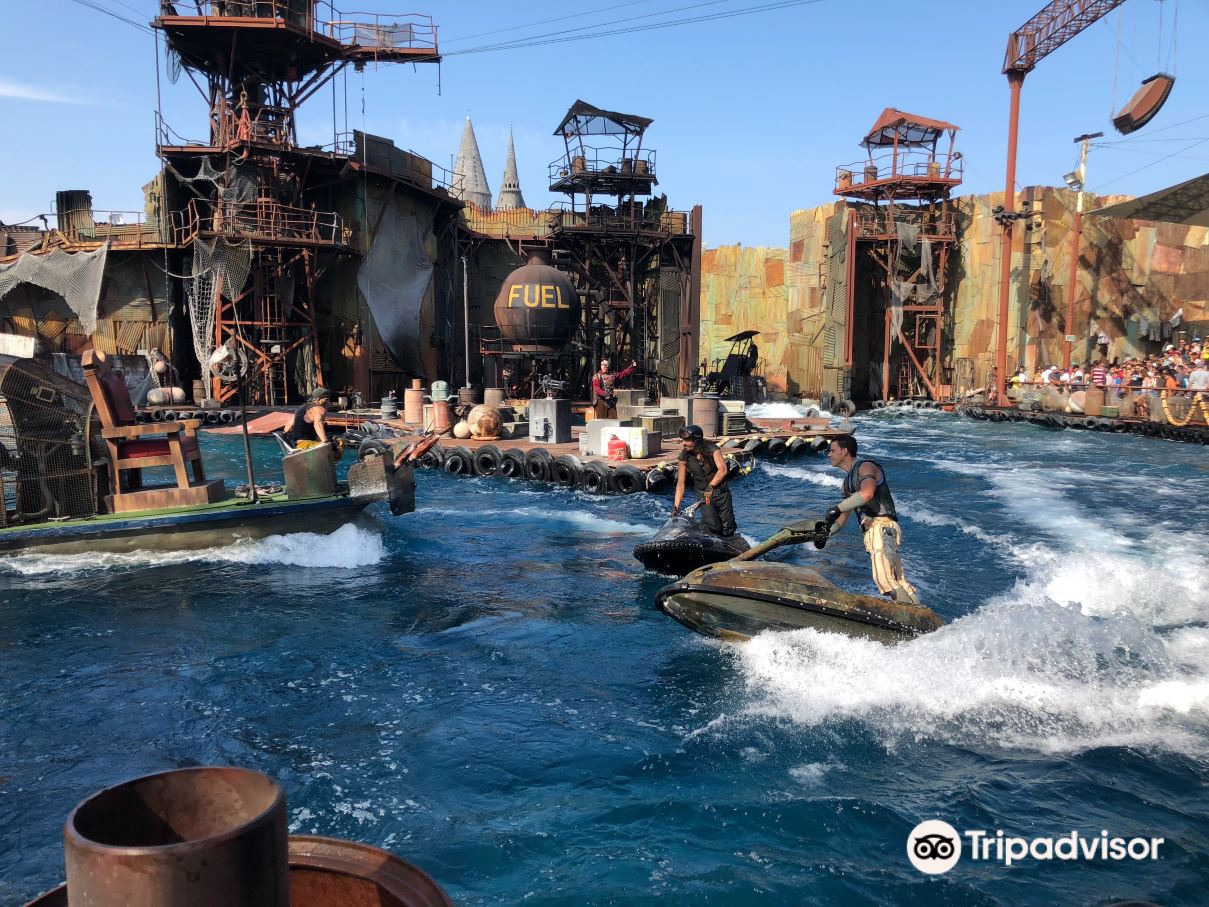 WaterWorld Tickets [2026] - Promos, Prices, Reviews & Opening