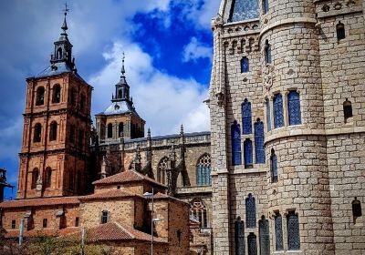 Palais épiscopal d'Astorga