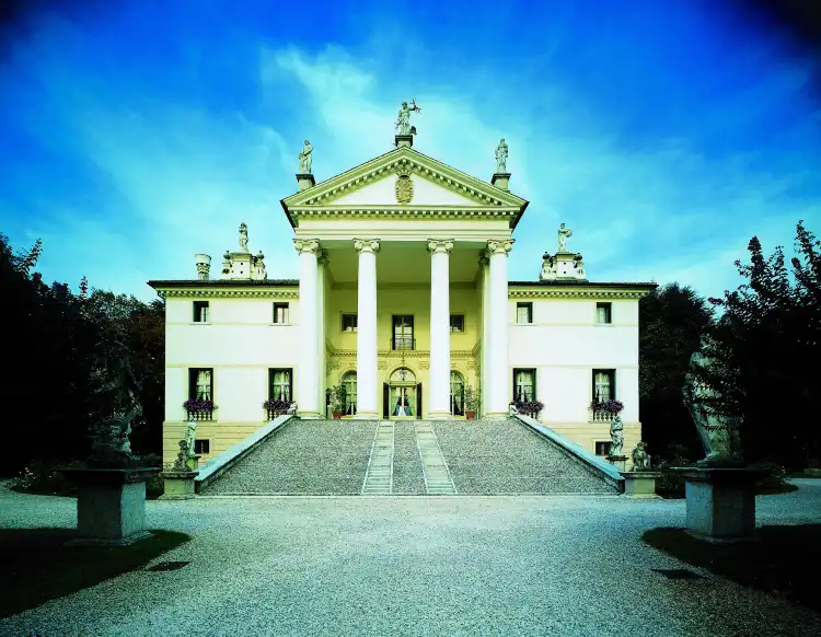 Hotels in Crocetta del Montello