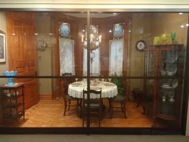 Oglebay Institute Glass Museum