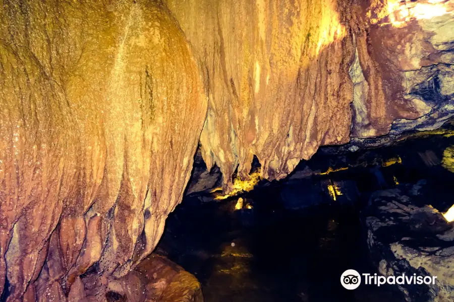 National Showcaves Centre for Wales