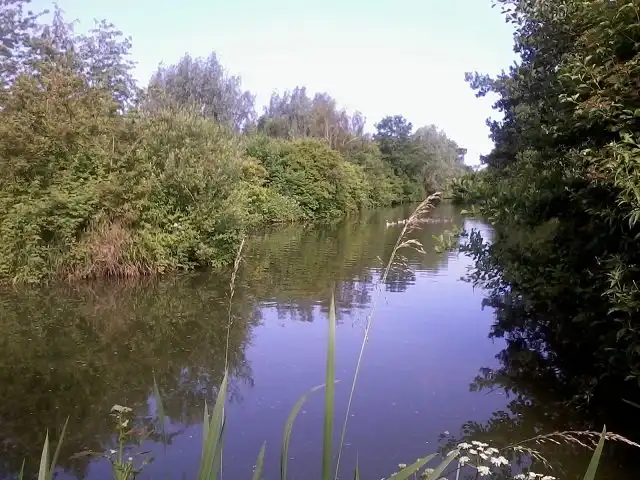 Hotels near Fennes Fisheries