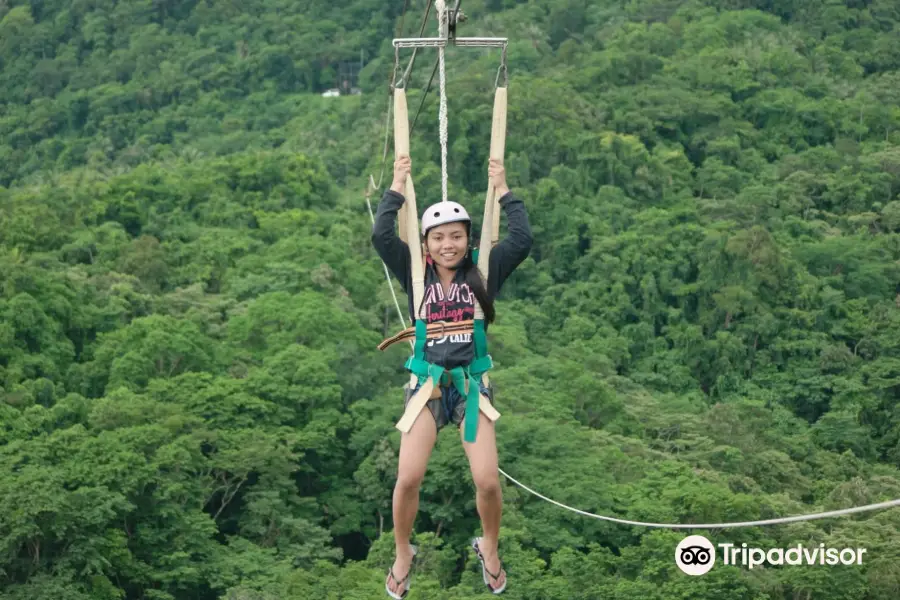 Ponderosa de Puerto Galera Zipline Inc.