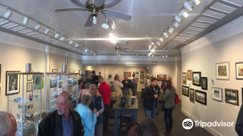 Adirondack Artists Guild Gallery